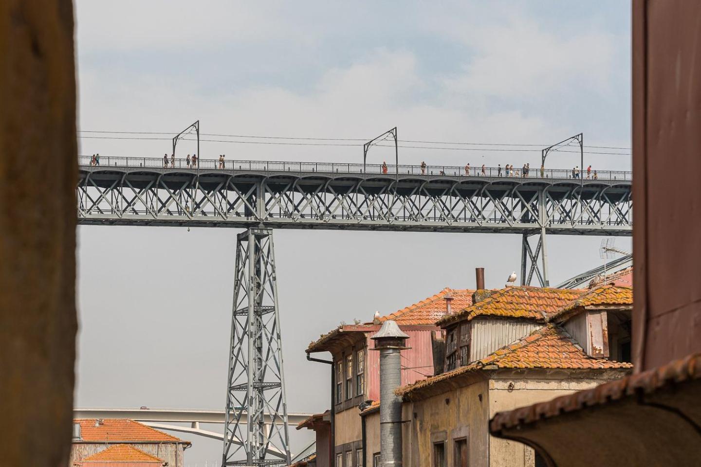 Guestready - Modern Duplex, Neo-Classical Building OOporto Esterno foto