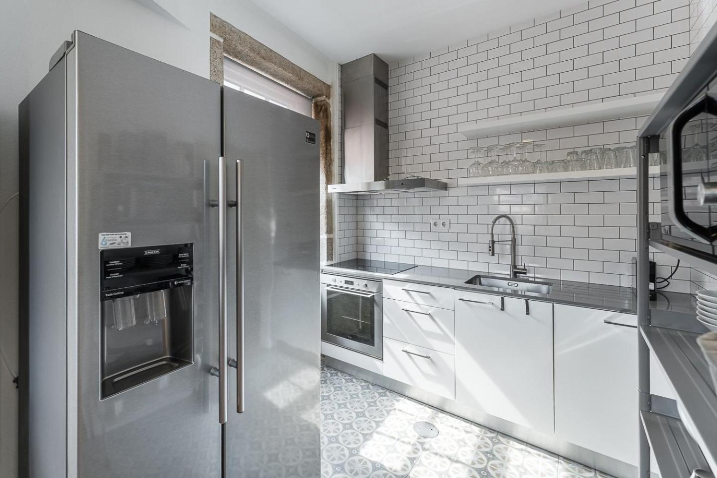 Guestready - Modern Duplex, Neo-Classical Building OOporto Esterno foto